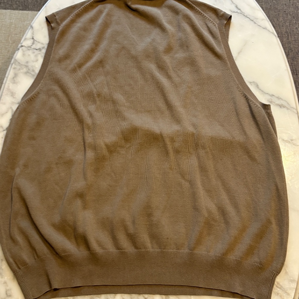 John Bartlett Consensus V-Neck Sweater Vest in Brown - Picture 3 of 5